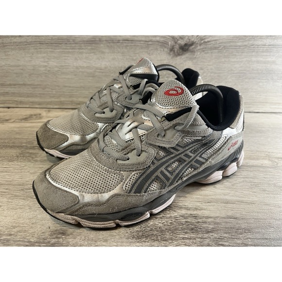 ASICS GEL-NYC Running Shoes Sneakers Mens‎ Size 8 Oyster Grey 1201A789-103 - Picture 2 of 8